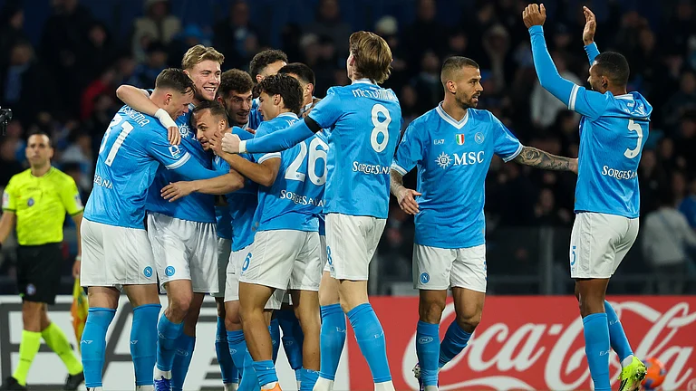 Napoli's Stanislav Lobotka celebrates after scoring the opening goal during the Serie A soccer match between Napoli and Sassuolo in Naples, Italy, Saturday, Jan. 17, 2026. - | Photo: LaPresse/Alessandro Garofalo via AP