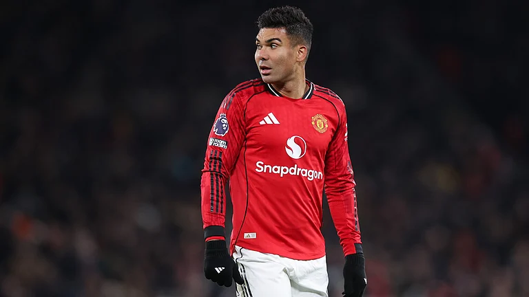 Casemiro will leave Manchester United at the end of the season - null