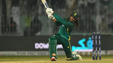 New Zealand Vs South Africa LIVE Score, 3rd T20I: De Zorzi Finds First Boundary As Jamieson Keeps Things Tense Early