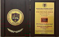 REC Limited’s Awanish Kumar Bharati Wins Prestigious ICPA Treasury Excellence Award