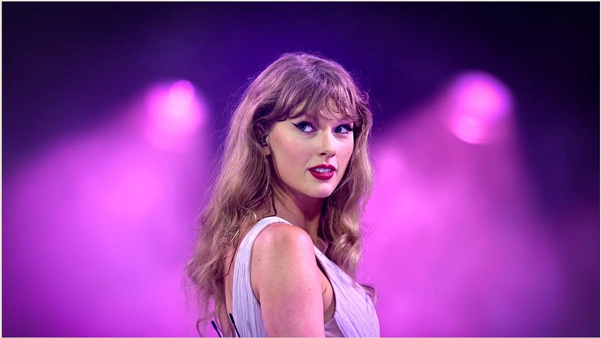 Taylor Swift joins the Songwriters Hall of Fame - Instagram 