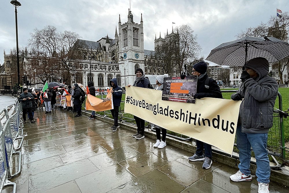 British Hindus in Parliament Square protest against attacks in Bangladesh