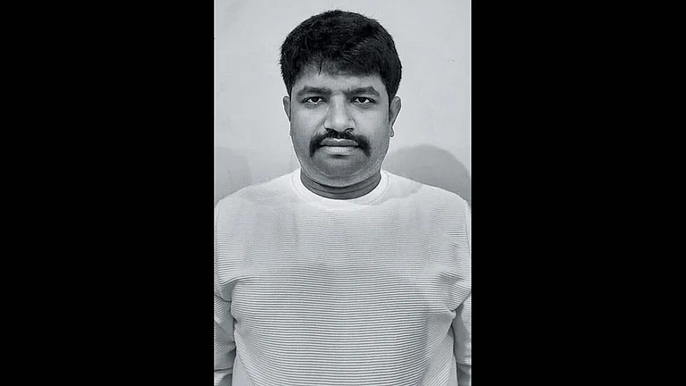 Stopping the Press: Journalist Prabhat Singh used to report on police brutality in Dantewada, Chhattisgarh. He was picked up on March 21, 2016. He was granted bail three months later, after a lot of pressure from international human rights organisations - null