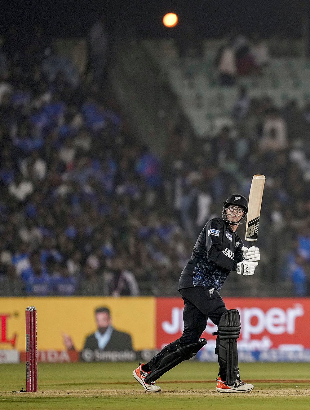 IND vs NZ 2nd T20I Cricket-Mitchell Santner 