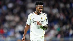 | Photo: AP/Jose Breton : Real Madrid's Vinicius Junior reacts during the Spanish La Liga soccer match between Real Madrid and Levante in Madrid, Spain, Saturday, Jan. 17, 2026.