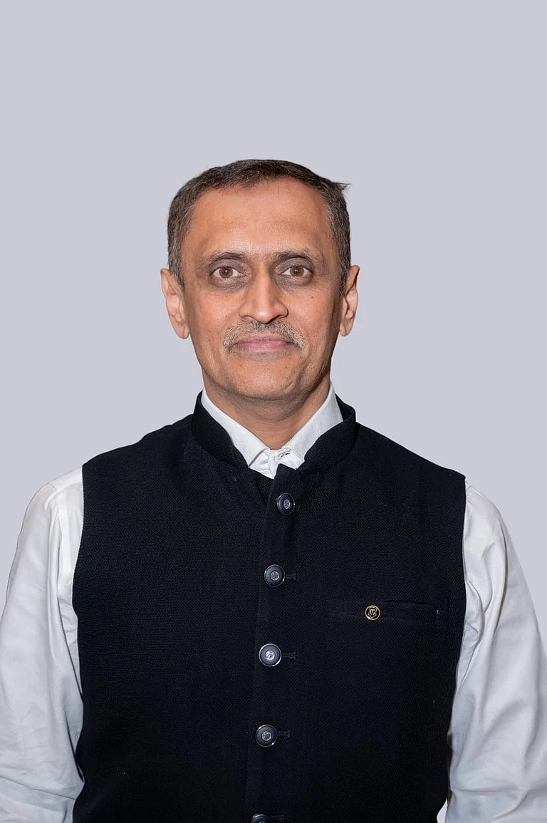 Misbah Baxamusa, CEO, NJ Wealth - null