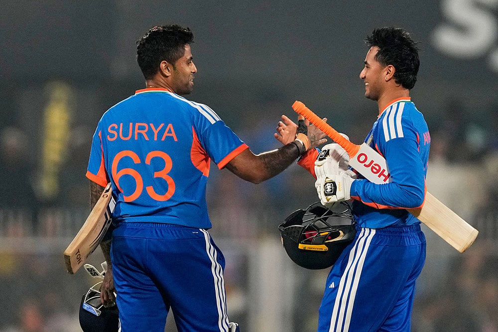 IND vs NZ: गुवाहाटी में भारत ने 10 ओवर में लक्ष्य चेज कर सीरीज में 3-0 की अजेय बढ़त बनाई