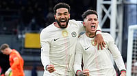 Premier League 2025-26 Highlights, Sunday Clock Watch: Chelsea Thrash Crystal Palace; Aston Villa Outclass Newcastle (Jordan Pettitt/PA via AP) : Chelsea's Enzo Fernandez, right, celebrates scoring during the English Premier League soccer match between Crystal Palace and Chelsea in London, Sunday Jan. 25, 2026.