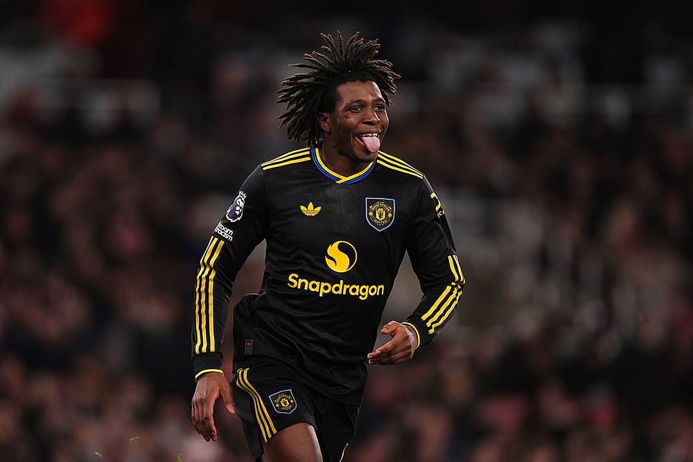 arsenal vs manchester united english premier league soccer-Patrick Dorgu