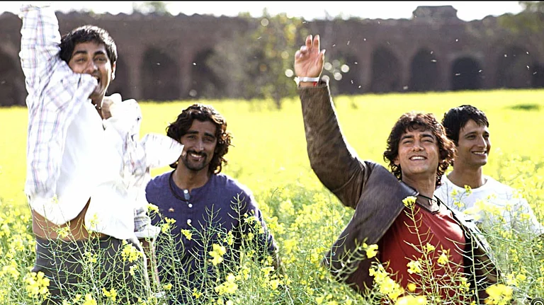 A still from Rang De Basanti - IMDb
