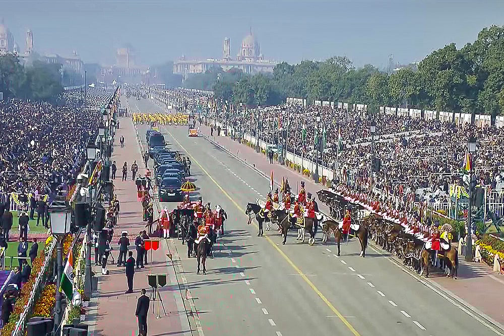 President Droupadi Murmu, European Commission President Ursula von der Leyen and European Council President Antonio Costa being escorted by the President’s Bodyguard (PBG) during the 77th Republic Parade, at Kartavya Path, in New Delhi.  - | Photo: @NarendraModi/YT via PTI