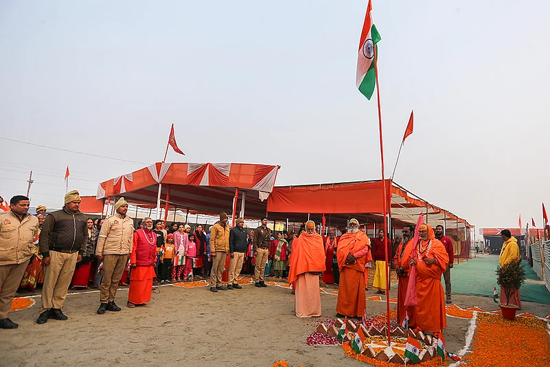 Republic Day celebrations at Prayagrajs Sangam