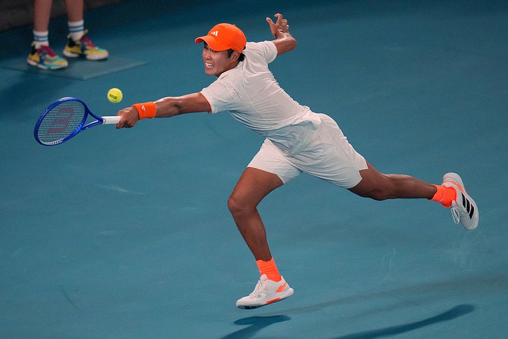 Alexander Zverev vs Learner Tien Australian Open
