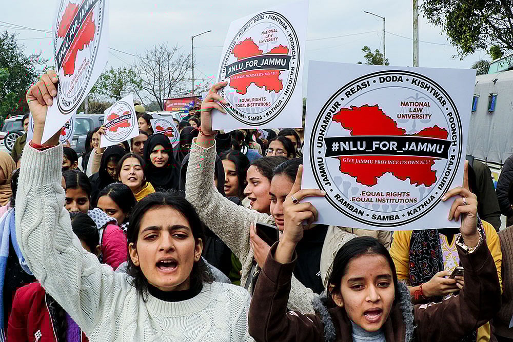 Students protest in Jammu