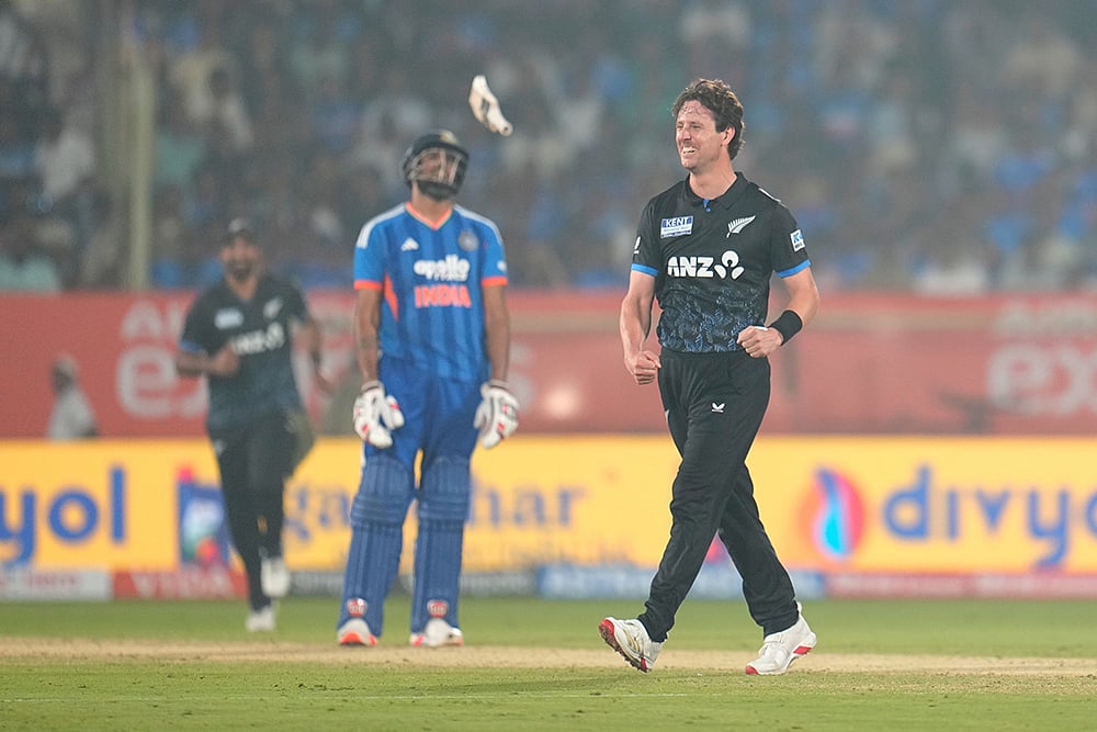India vs New Zealand 4th T20 cricket match-Matt Henry