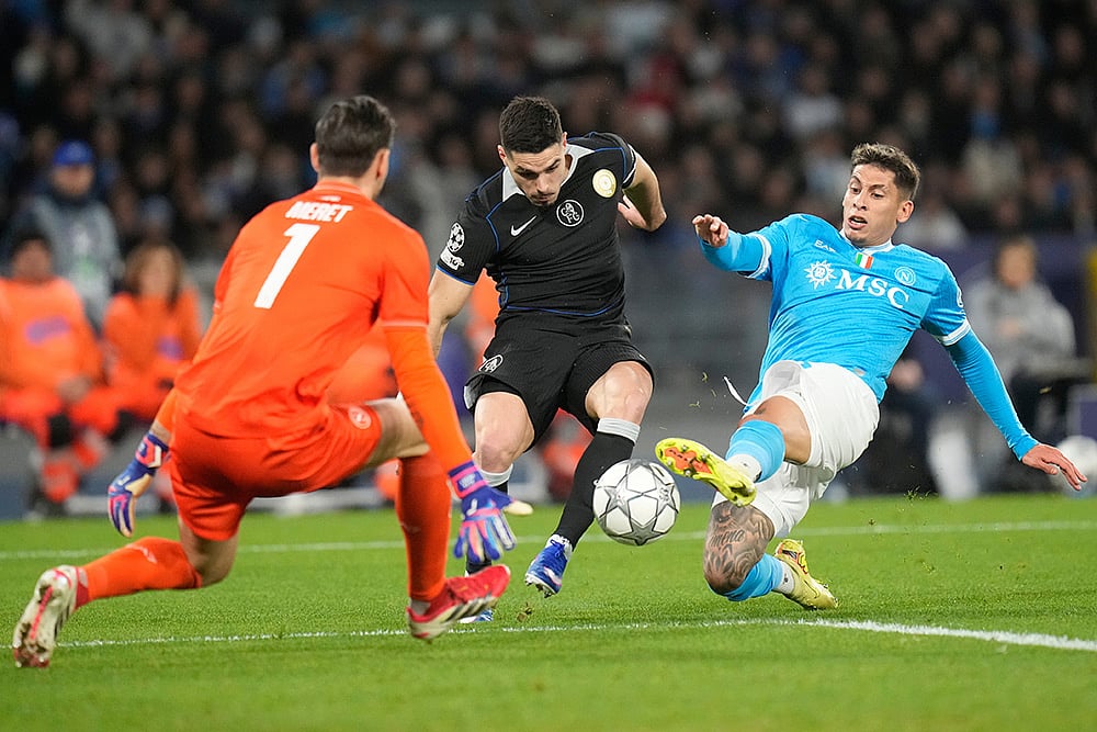 Napoli vs Chelsea Champions League Soccer-Pedro Neto