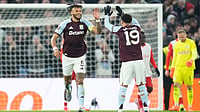 | Photo: AP/Nick Potts : Aston Villa's Tyrone Mings, left, celebrates scoring during the Europa League opening phase soccer match between Aston Villa and RB Salzburg in Birmingham, England, Thursday Jan. 29, 2026. 