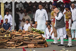 PTI : Union Home Minister Amit Shah pays last respects to the mortal remains of Maharashtra Deputy Chief Minister Ajit Pawar during his funeral at the Vidya Pratishthan ground at Baramati, in Pune district.