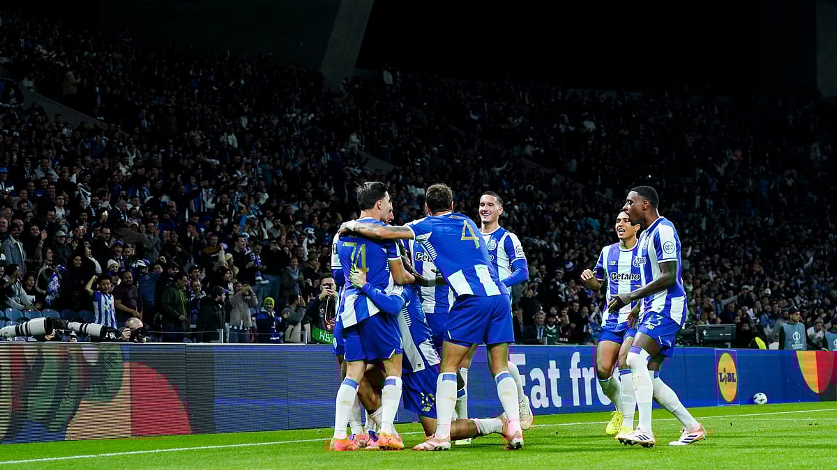 FC Porto players celebrate during their Liga Portugal match against Gil Vicente. - | Photo: X/FCPorto