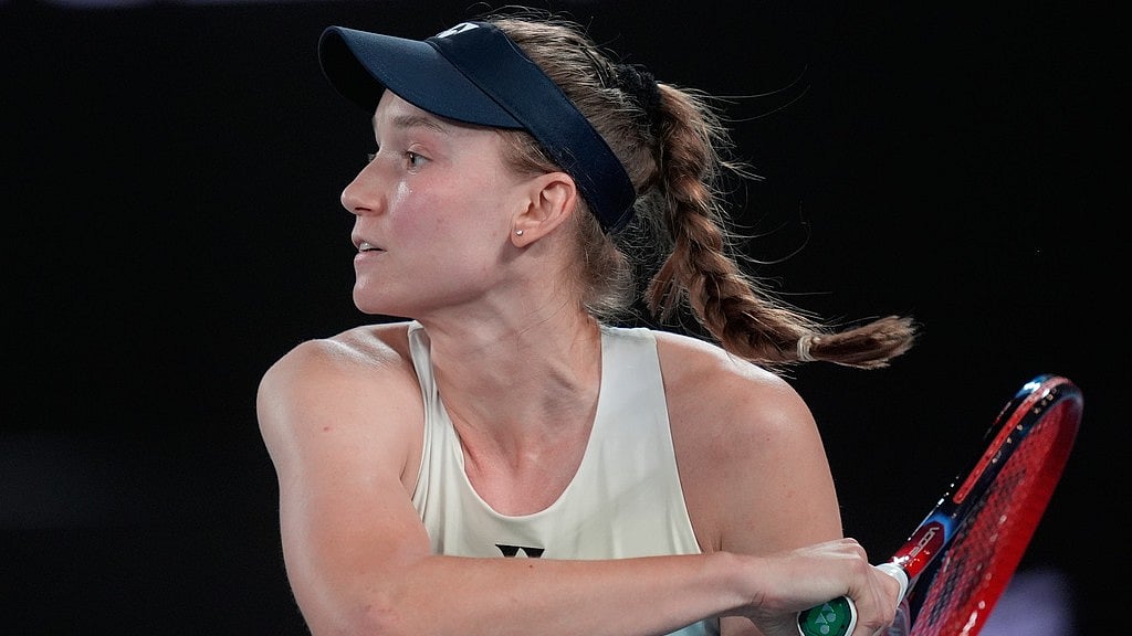 Elena Rybakina of Kazakhstan plays a forehand return to Jessica Pegula of the USA during their semi-final match at the Australian Open tennis championship in Melbourne. - Photo: AP