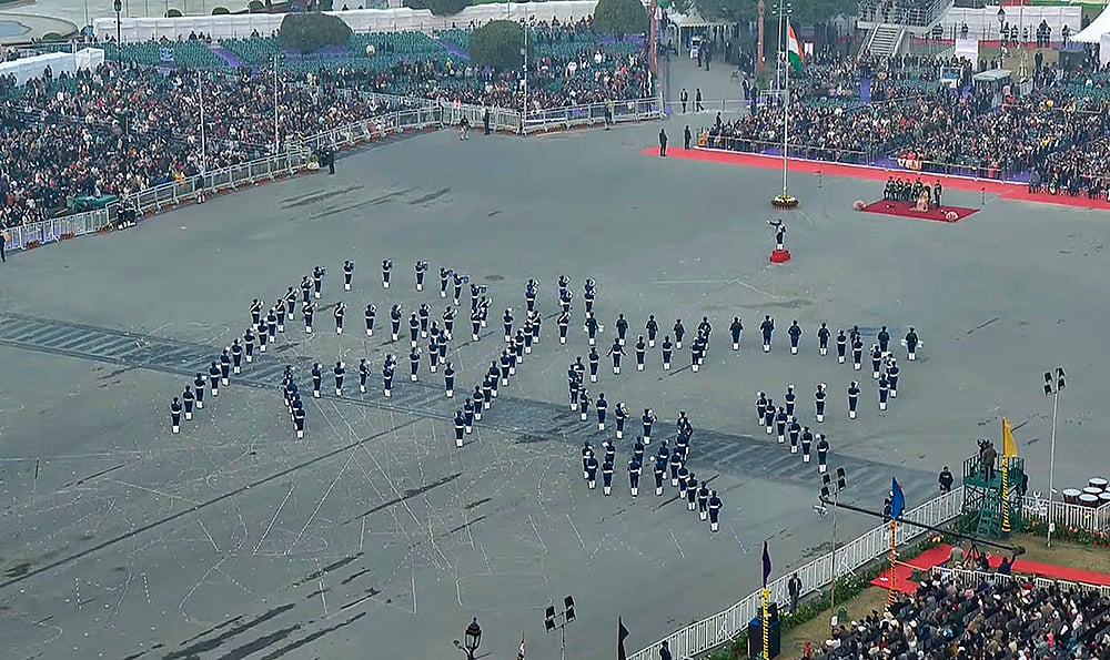 Sindoor formation during the Beating Retreat ceremony