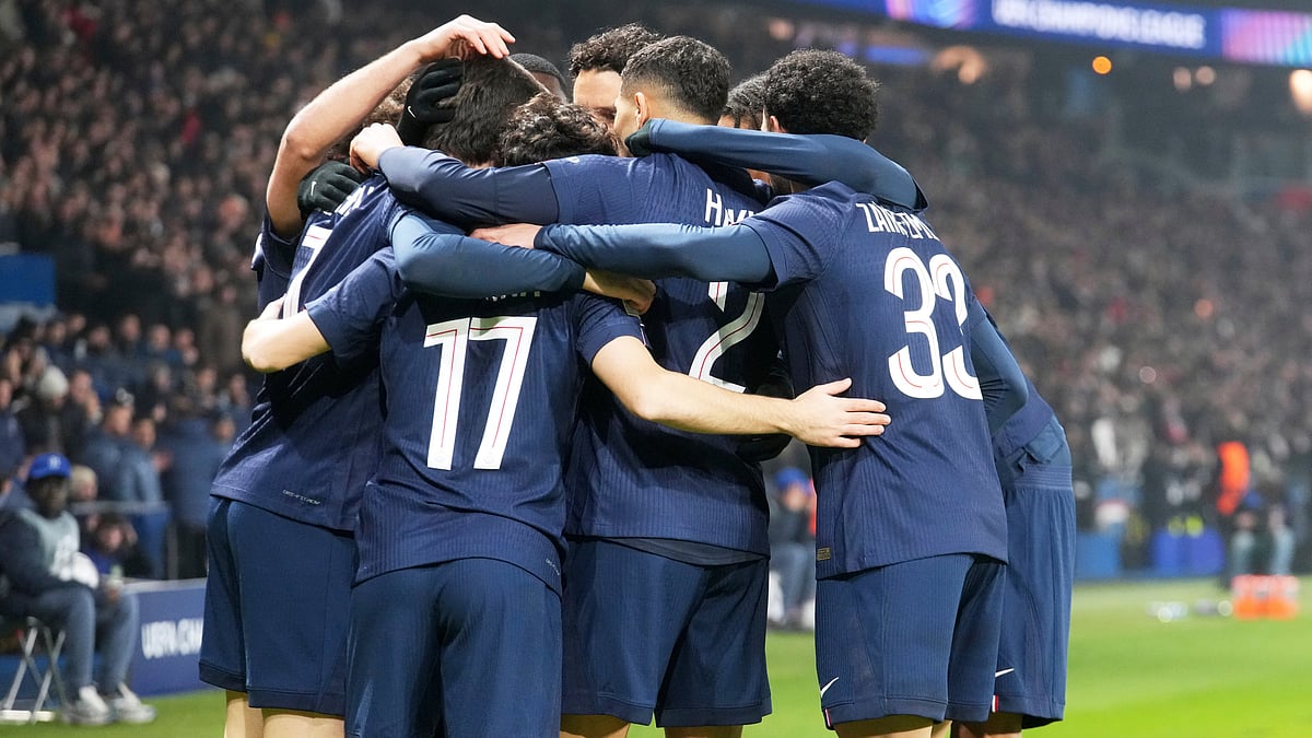 PSG players celebrate after PSG's Vitinha scored his side's opening goal during a Champions League opening phase soccer match between Paris Saint-Germain and Newcastle in Wednesday, Jan. 28, 2026. - | Photo: AP/Michel Euler