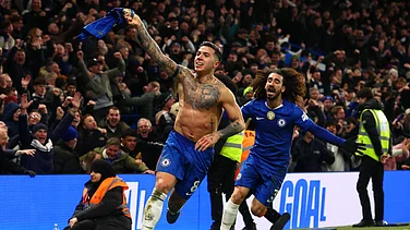 Chelsea 3-2 West Ham, Premier League: Fernandez Caps Stunning Comeback Win For The Blues