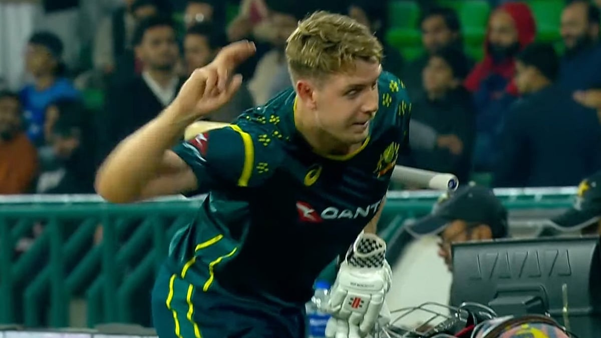 Pakistan Vs Australia: Cameron Green Makes Chucking Gesture After Dismissal By Usman Tariq During 2nd T20I In Lahore - X