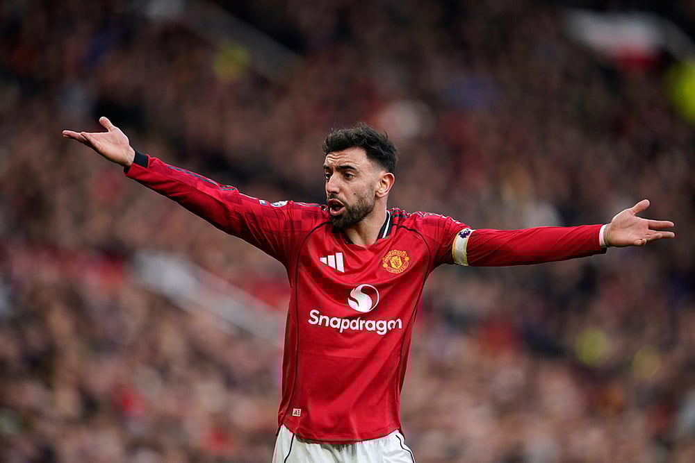  Manchester United and Fulham Premier League soccer match-Bruno Fernandes