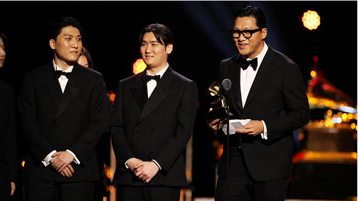 Yu Han Lee, Hee Dong Nam, and Jeong Hoon Seo accept Best Song Written for Visual Media - Instagram 