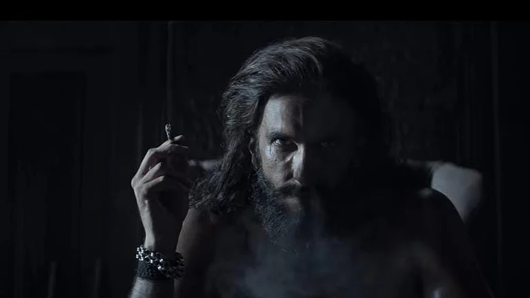 Dhurandhar 2 won't release on Netflix - YouTube