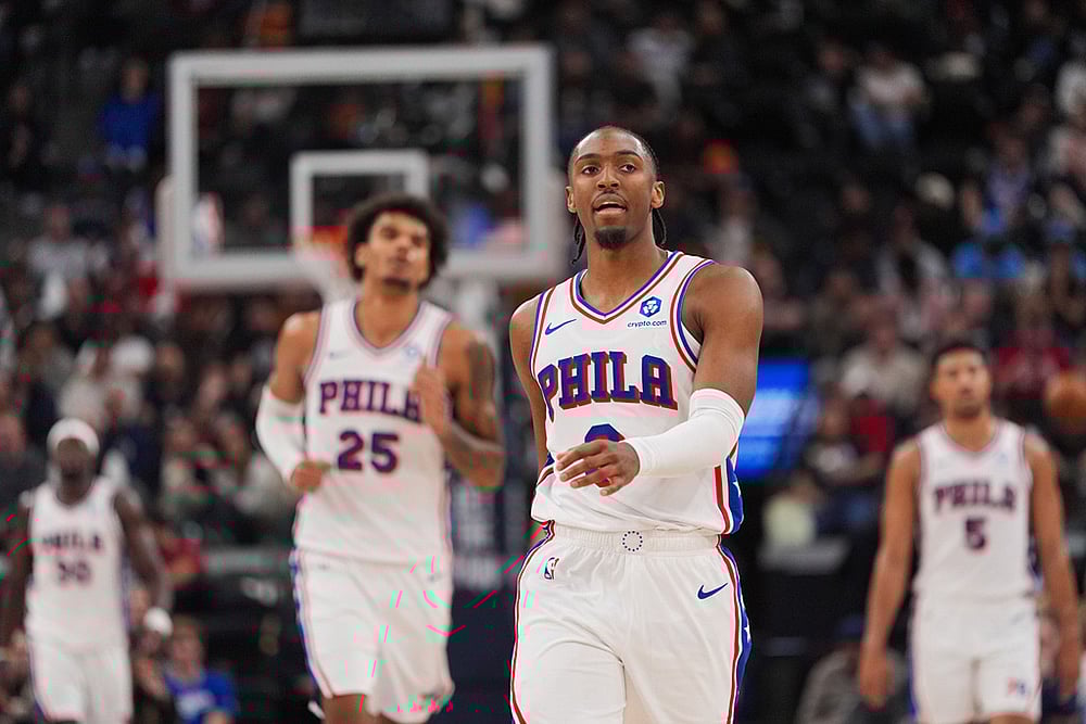 Philadelphia 76ers guard Tyrese Maxey (0) walks up the court during the second half of an NBA basketball game against the Los Angeles Clippers in Inglewood, California.  - | Photo: AP/Jae C. Hong