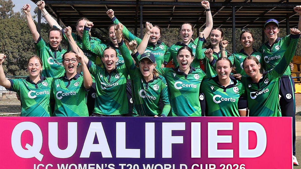 Ireland women's team celebrate their qualification. - ICC