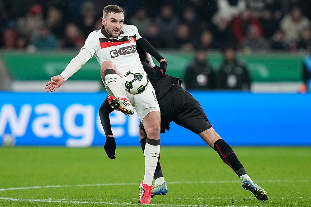 Bayer Leverkusen vs St Pauli dfb pokal quarter-final match-James