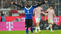 Hamburg Suspend Winger, Hand Six-Figure Fine Over Drunk Driving Incident | Photo: AP/Martin Meissner : Hamburg's Jean-Luc Dompe reacts during the German Bundesliga soccer match between Cologne and Hamburger SV, in Cologne, Germany, Sunday, Nov. 2, 2025.