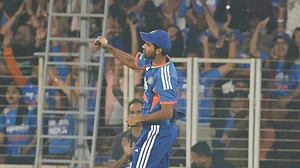 Sundarwashi5/X
: Washington Sundar in action for Team India.