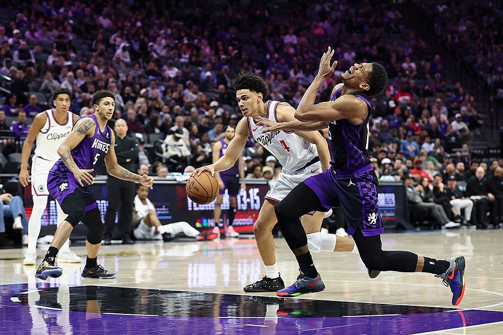 Sacramento Kings vs Los Angeles Clippers NBA basketball game-DeAndre Hunter
