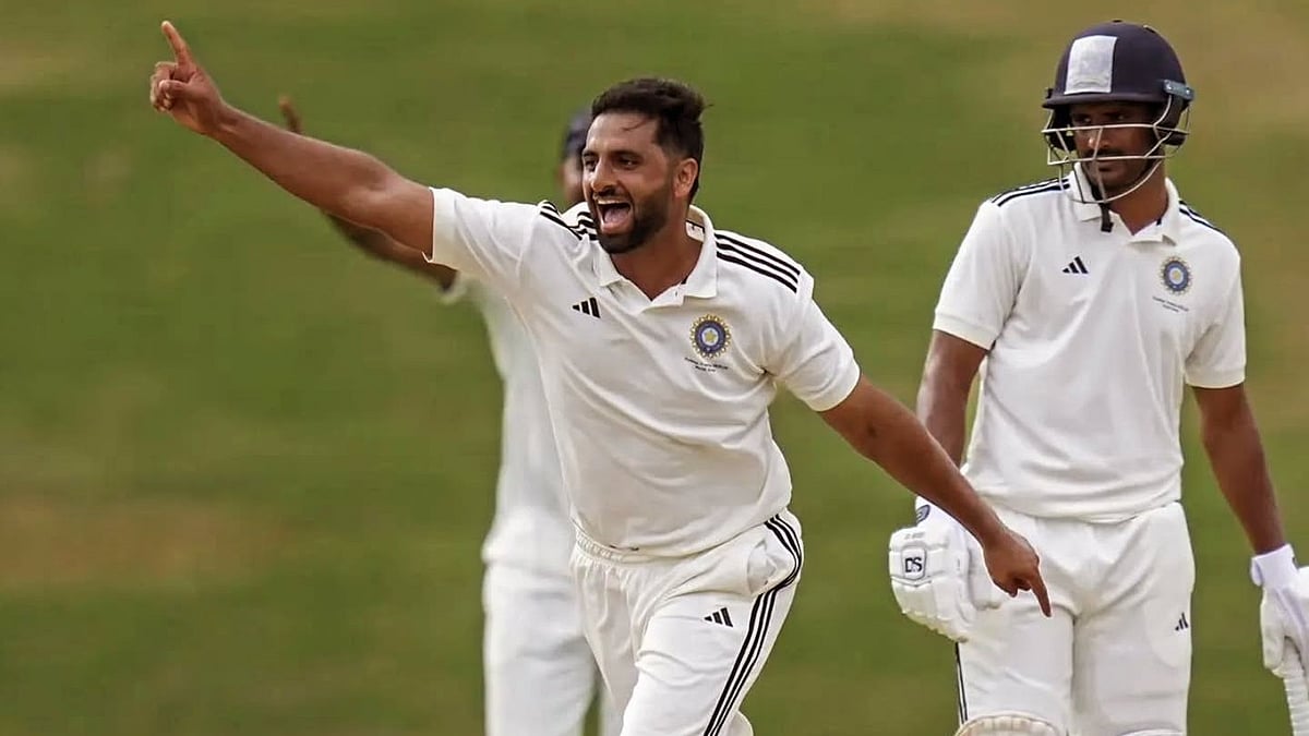 ranji trophy live score india domestic 2025-26 season first class quarter-finals day 2
