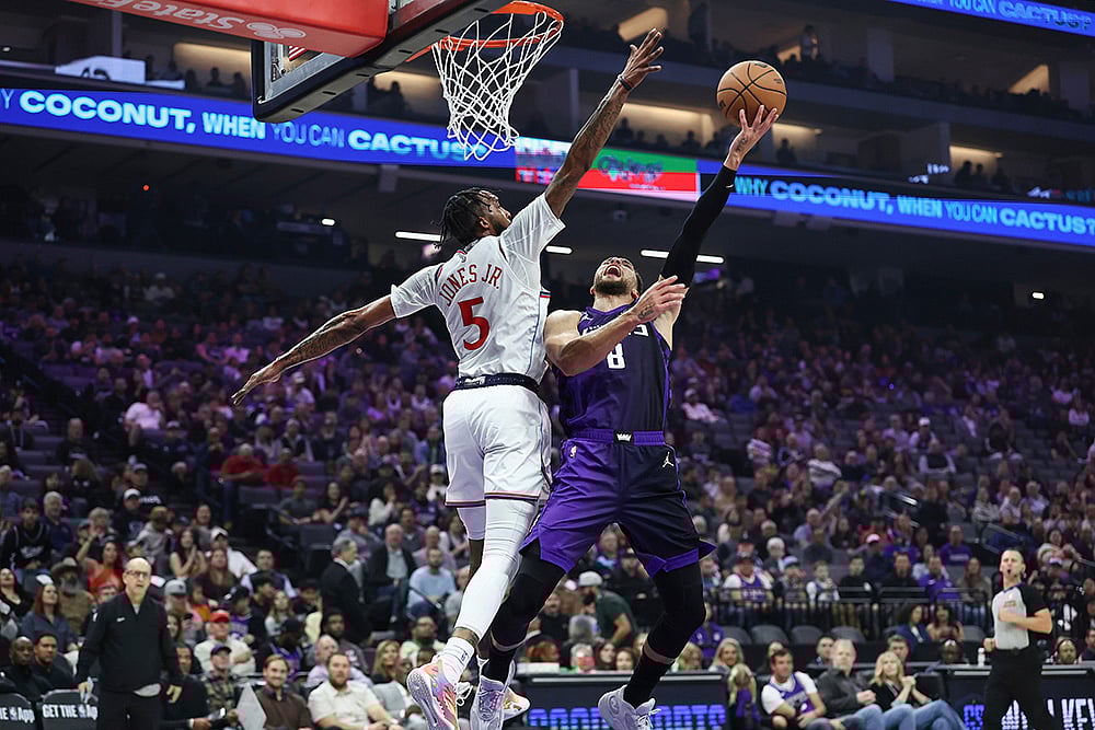 Sacramento Kings vs Los Angeles Clippers NBA basketball game-Zach LaVine