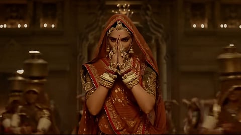 A still from Ghoomer Song From Padmaavat 