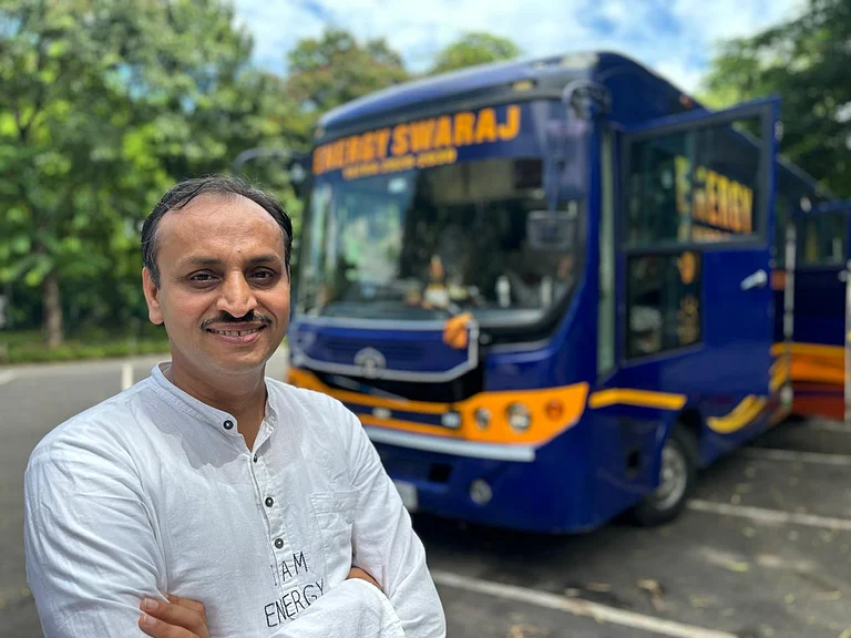 Chetan Solanki - null