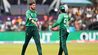 | Photo: AP/Eranga Jayawardena : Pakistan's Shaheen Shah Afridi, left. celebrates with teammate Babar Azam the wicket of Netherlands' Roelof van der Merwe during the T20 World Cup cricket match between Netherlands and Pakistan in Colombo, Sri Lanka, Saturday, Feb. 7, 2026. 