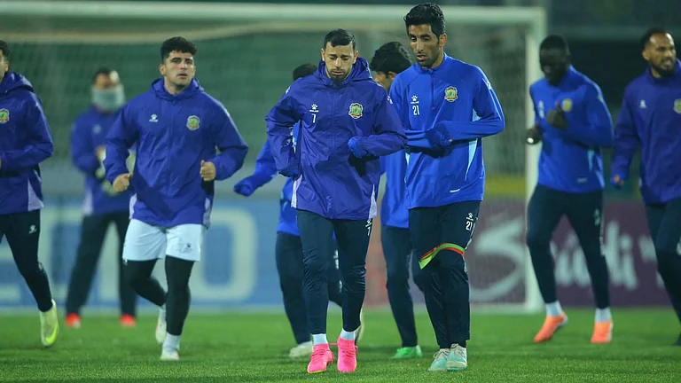 Al-Shorta players train ahead of their AFC Champions League 2025-26 Elite match against Nasaf Qarshi. - Photo: X/Al Shorta