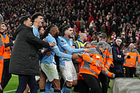 Liverpool 1-2 Manchester City, Premier League: Late Penalty Seals Massive Away Victory For Cityzens | Photo: AP/Jon Super : Manchester City players celebrate after the English Premier League soccer match between Liverpool and Manchester City in Liverpool, England.