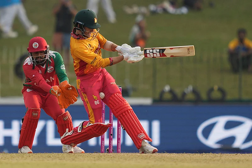 Oman vs Zimbabwe T20 World Cup Cricket-Brian Bennett