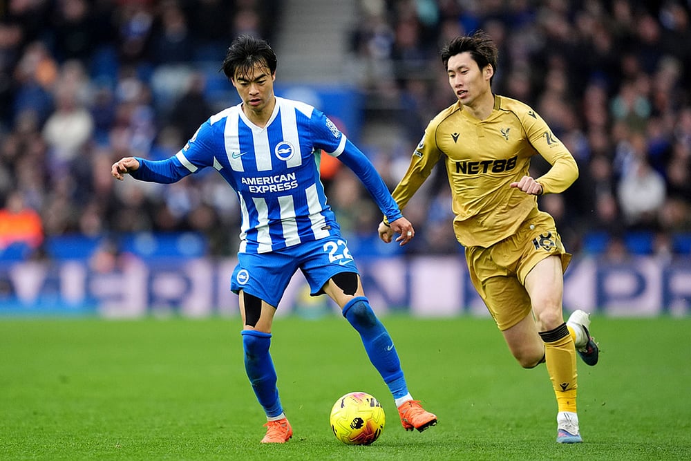 Brighton vs Crystal Palace Premier league soccer match-Kaoru Mitoma