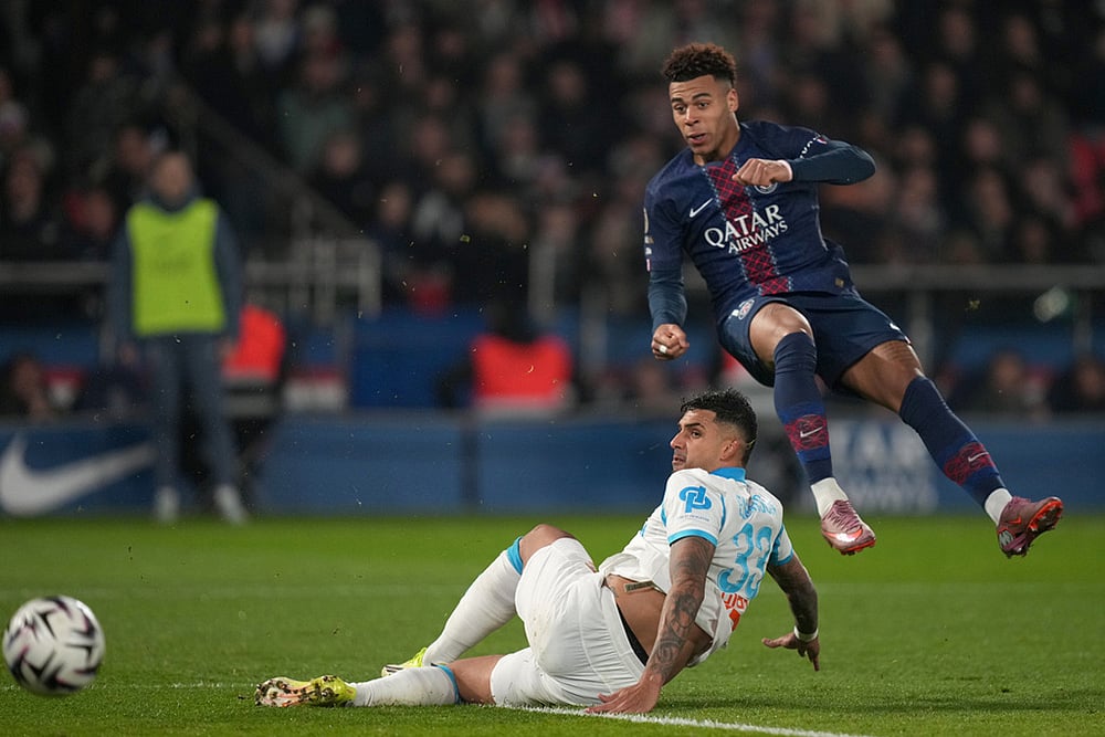 PSG vs Marseille France League One Soccer match-Desire Doue