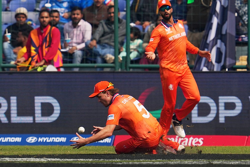 Namibia vs Netherlands T20 World Cup Cricket match-Bas de Leede