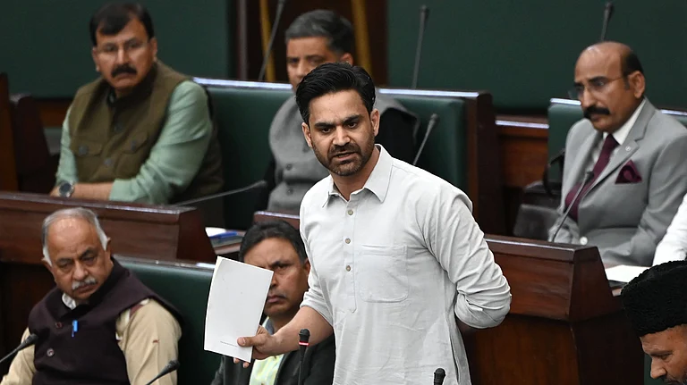 Democratic Party (PDP) leader Waheed Para speaks during the Budget session of Jammu and Kashmir Assembly on March 5, 2025 in Jammu, India. - Hindustan Times