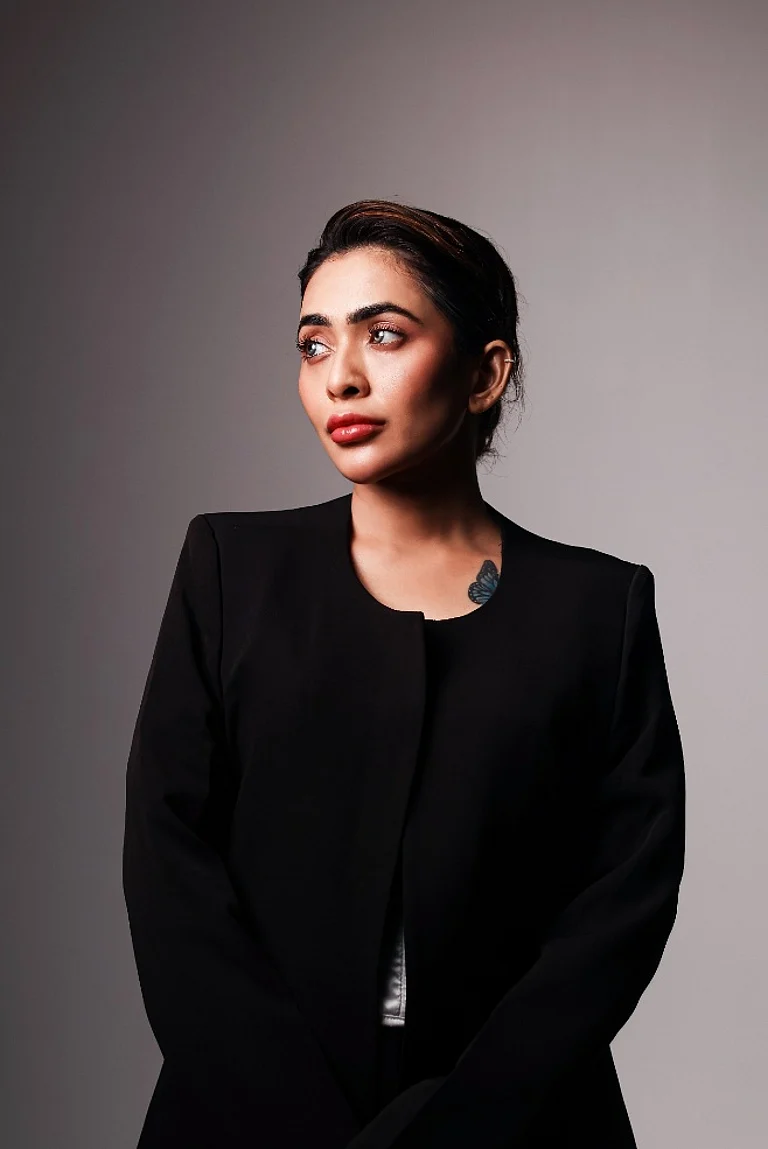 Prattika Shah - null